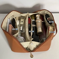 Моска Браун