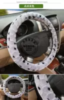 Плюшевый маленький серый