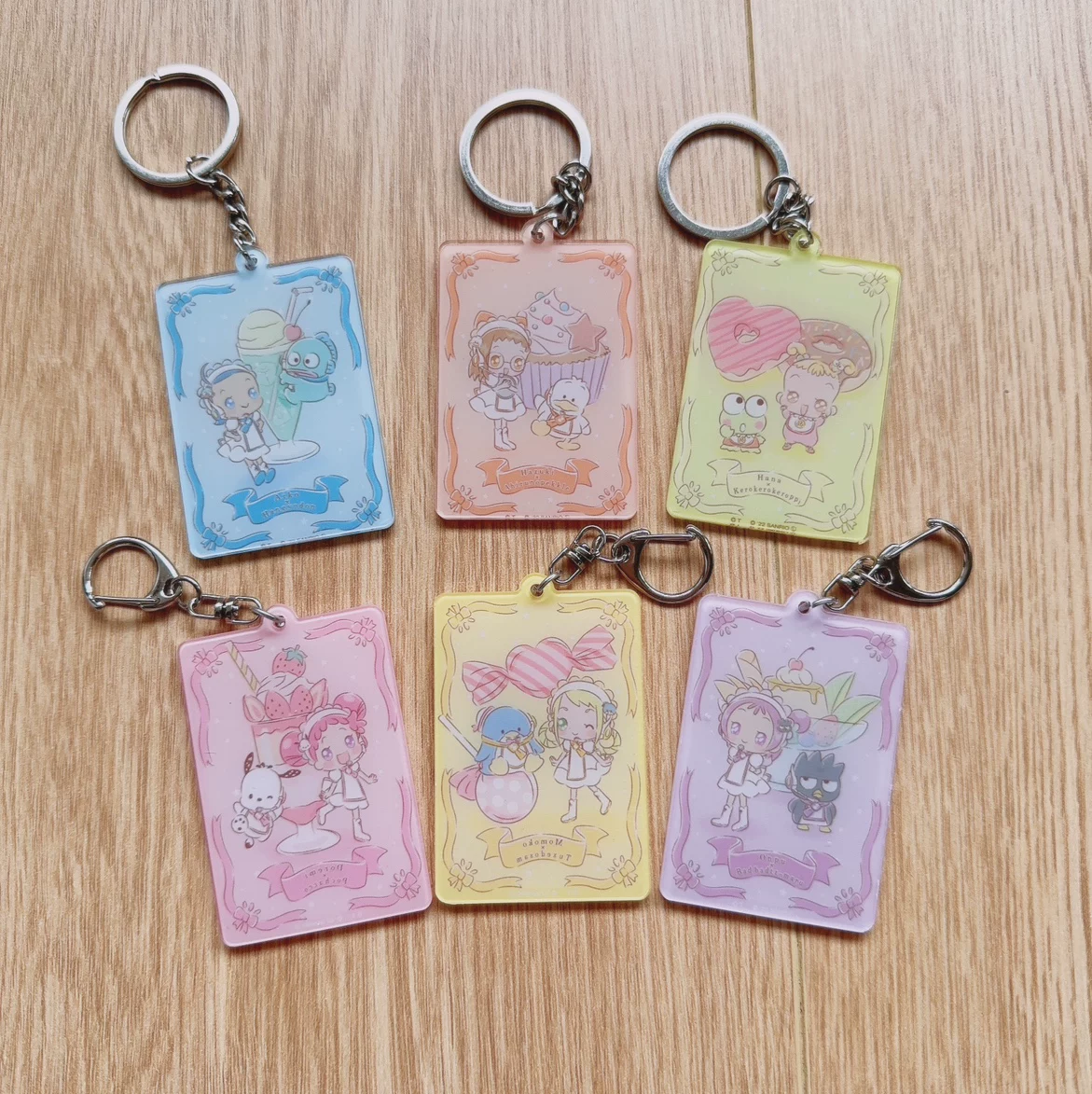 Sanrio, acrylic keychain