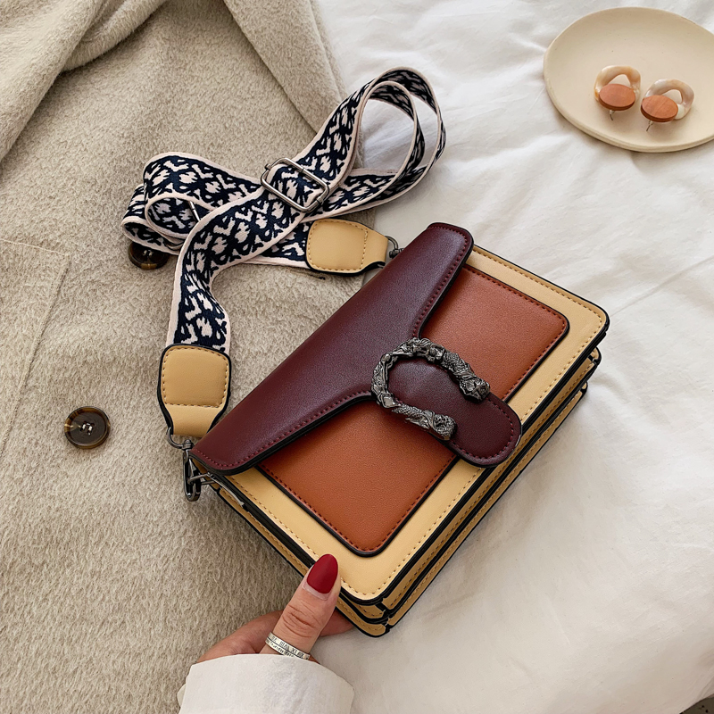 Claretsummer Internet celebrity Small bag female 2020 new pattern tide Korean version Foreign style texture The single shoulder bag Fashionable and versatile Inclined shoulder bag