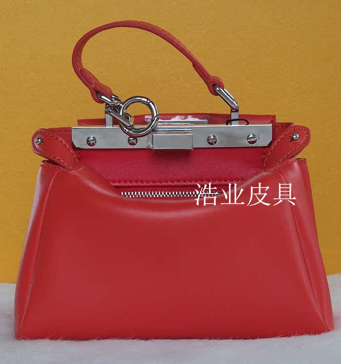 Orange 18CmOne shoulder Messenger Kitten bag peekaboo mini Star of the same style Mini Small bag female 2017 new pattern portable Korean version