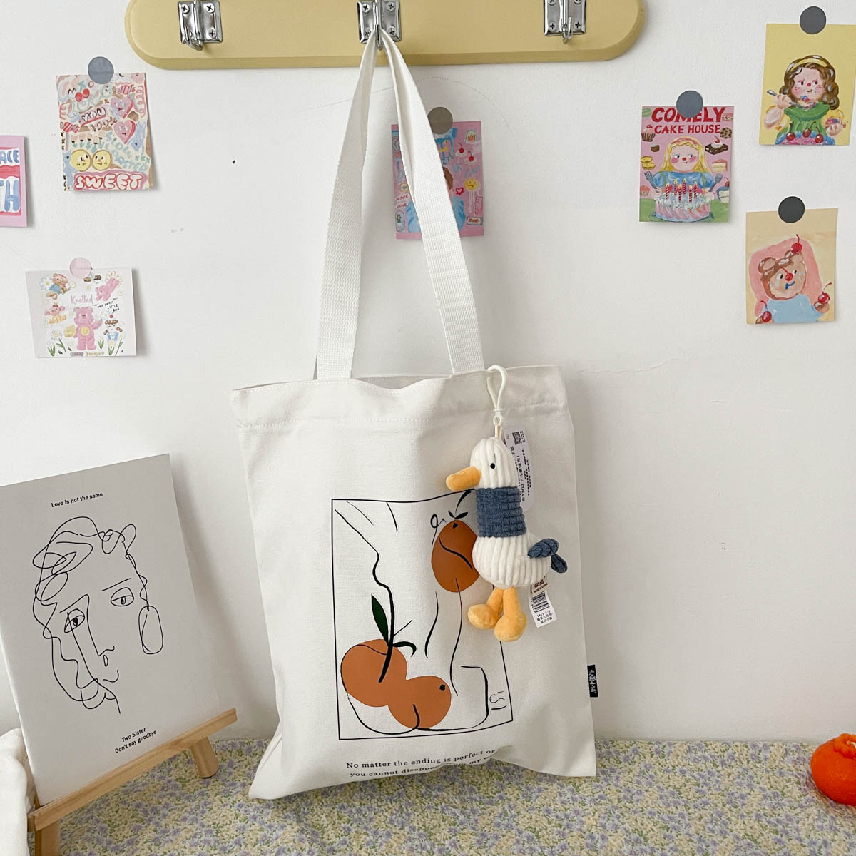 [Honey Peach] Shoulder Bag + Duck PendantKorean version new pattern solar system commute Design Canvas bag The single shoulder bag high-capacity like a breath of fresh air Versatile Cloth bag female summer