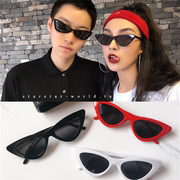 Châu âu và Hoa Kỳ chụp đường phố con dấu buồm retro tam giác cat eyes sunglasses sunglasses ins net màu đỏ với kính kính nam giới và phụ nữ triều