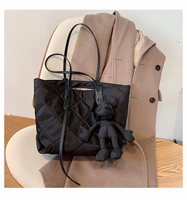 Черная подвеска