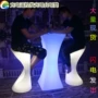 Chiếu sáng quầy bar thanh cocktail bàn ghế cao dẫn đầy màu sắc chuyển đổi điều khiển từ xa cho thuê ngành công nghiệp đồ nội thất - Giải trí / Bar / KTV ghế gỗ quầy bar