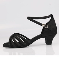 Черный тонкий каблук 4 см