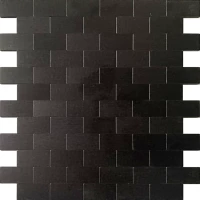 Черная униформа медсестры, именная наклейка