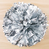 80 граммов (серебро) в ручках среднего числа четырех пальцев (серебро)