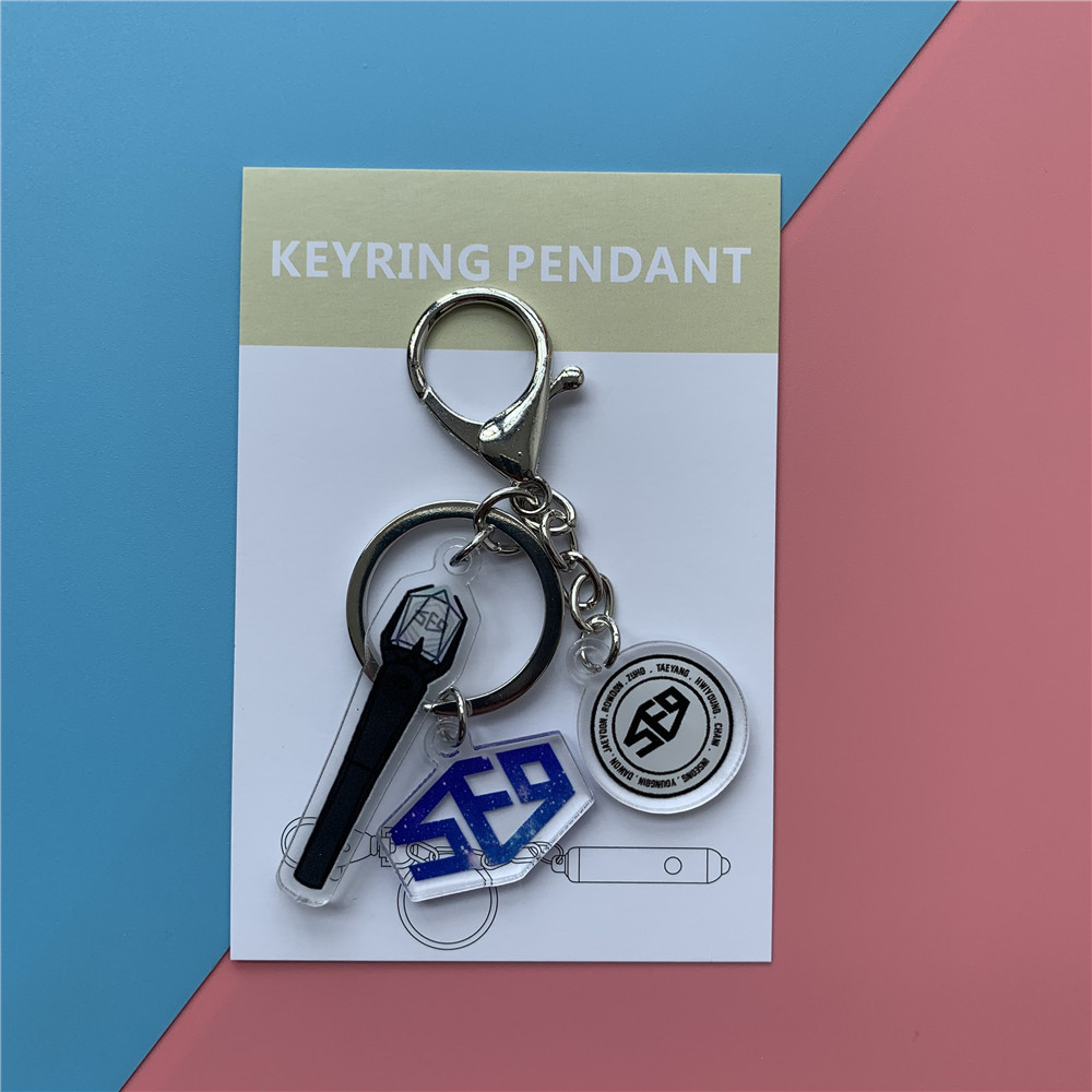 SF9bulletproof WJSNASTROSF9LOONA Emergency light periphery Key buckle Universe girl Pendant