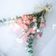 chau nhua Hoa hồng khô Hoa phong cách Bắc Âu trang trí nhà trang trí Bạch đàn hoa bất động sản trong mạng màu đỏ nhỏ món quà tươi bó hoa giỏ sắt treo chậu hoa ban công