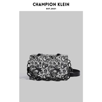 Белая бабочка Феникса