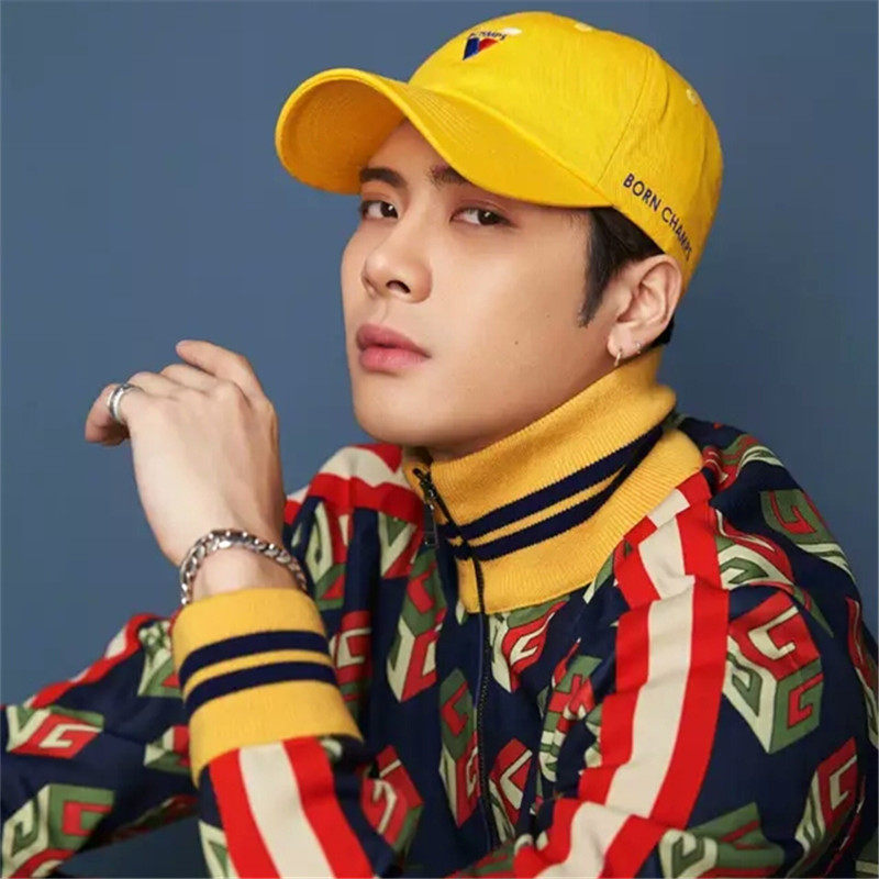 中国有嘻哈明星王嘉尔同款鸭舌帽潮流韩版男帅气简约百塔棒球帽女