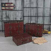 Ржаво-красный
