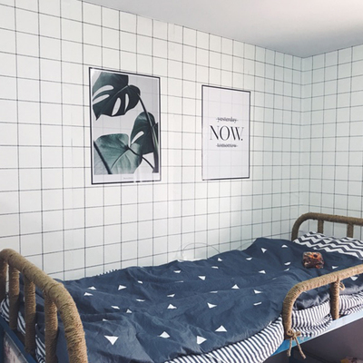 卧室客厅背景墙寝室宿舍墙纸加厚pvc自粘壁纸黑白格子北欧简约