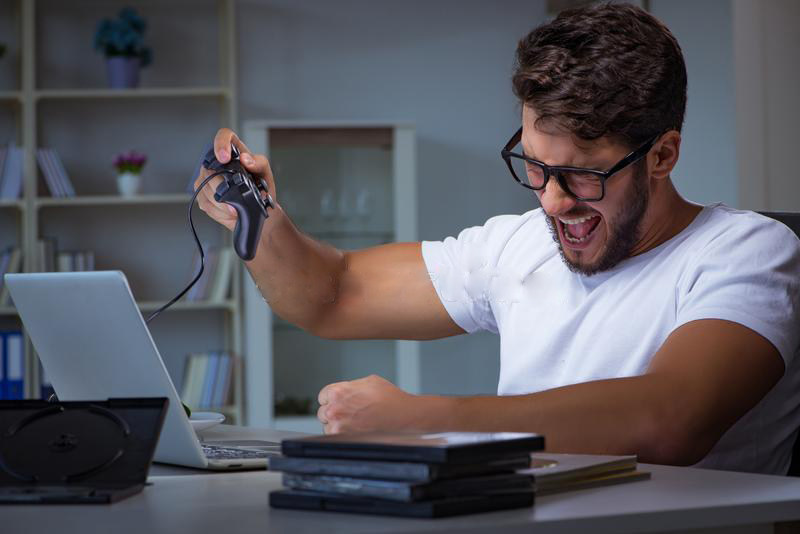 游戏必备,宅家也能园你的电竞梦