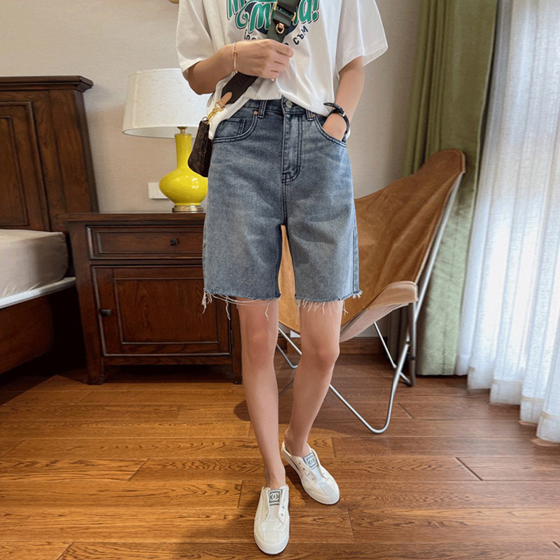 Five-inch denim shorts for women's summer 2022: Thin, high-waisted, loose, spicy, wide-leg, slimming mid-length pants, trendy on Instagram