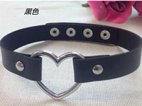 Черное персиковое сердце