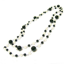 Корейское длинное жемчужное ожерелье черно - белое смешанное жемчуг две цепи модный свитер женская осень - зима популярные аксессуары