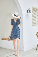 Узкая и умение ветра!Глубокий гул из гальки из шелковой шелк, оберщенная талия, настоящее шелковое платье QZ1038