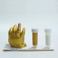 Золотой лак (с ручкой для волос)