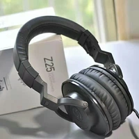 z25