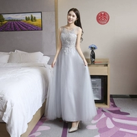 Модель длинных серых длинных моделей (ручка цветов)