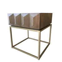 Столик приставной