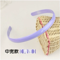 Средний зеленый лотос