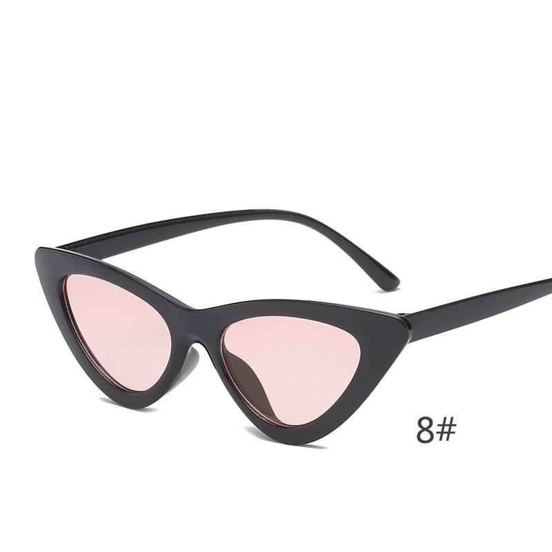 8 ᦇ & Black Frame Light Red FilmEurope and America Retro triangle cat eye Sunglasses female Korean version tide ins disco dancing hottie Sun glasses Internet celebrity Street shot Hip hop