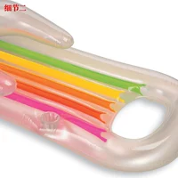 Одиночный продукт жемчужный белый стул