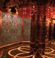 Красный занавес