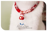 Темно -красная вишня