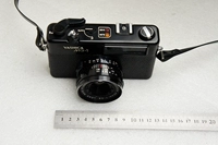 Yashica Yashica MG-1 máy quay phim với đo sáng khác nhau, điểm màu vàng tập trung 135 phim bên trục là tốt máy chụp ảnh đẹp