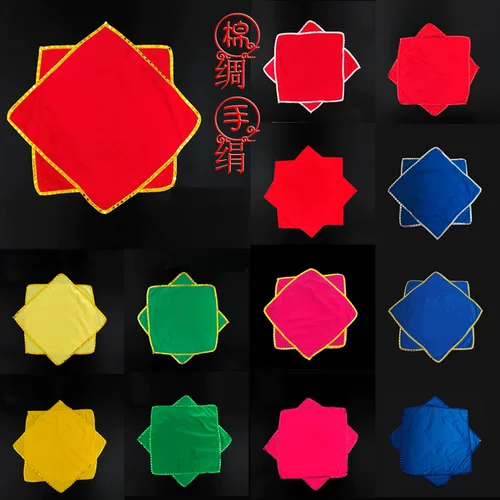 Танцевальные реквизиты тестируют специальное обучение хлопка и шелк