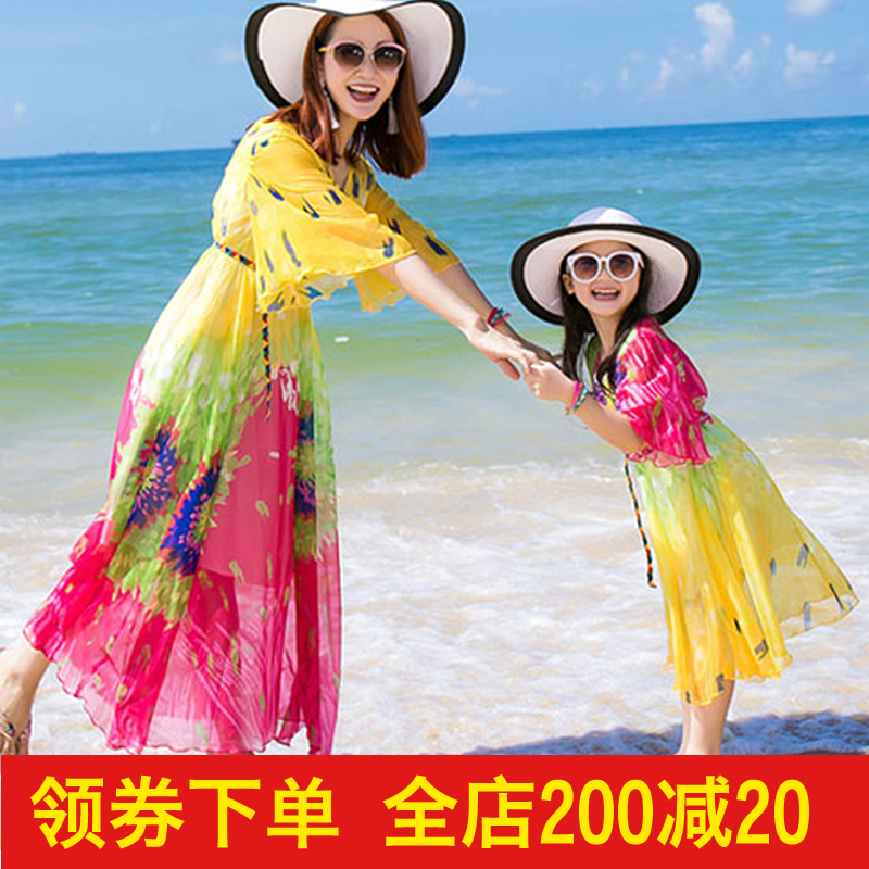 Bên bờ biển kỳ nghỉ ăn mặc mẹ và con gái váy bãi biển váy cha mẹ và con mặc cộng với phân bón XL bohemian dress với sleeves