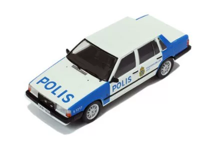 [PX 1/43 Volvo 740 1985 STOCKHOLM полицейская модель]