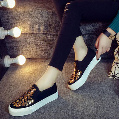 Black SequinsKorean version new pattern Women's Shoes Flat heel Thick bottom canvas shoe Kick on Low Gang leisure time Students shoes leather shoes Single shoes White and black