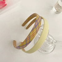 Цвета шампанского