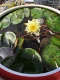 Желтый корень семян водой с бутоном