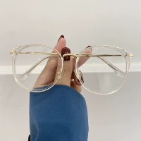 Сяохонгу прозрачные очки миопии.