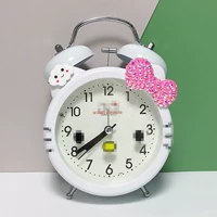 4-дюймовый колокол Cat Cloud-White
