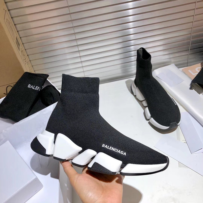 Black On Black And Whiteins elastic force Socks and shoes female Paris 2021 spring Korean version Star of the same style leisure time motion men and women Couple shoes