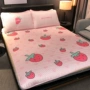 Washable mùa hè ghế dây cartoon dâu băng gấp ba mảnh 1.2 0.9 1.8m 1,5m giường mềm ngủ mat - Thảm mùa hè giá chiếu trúc 1m2