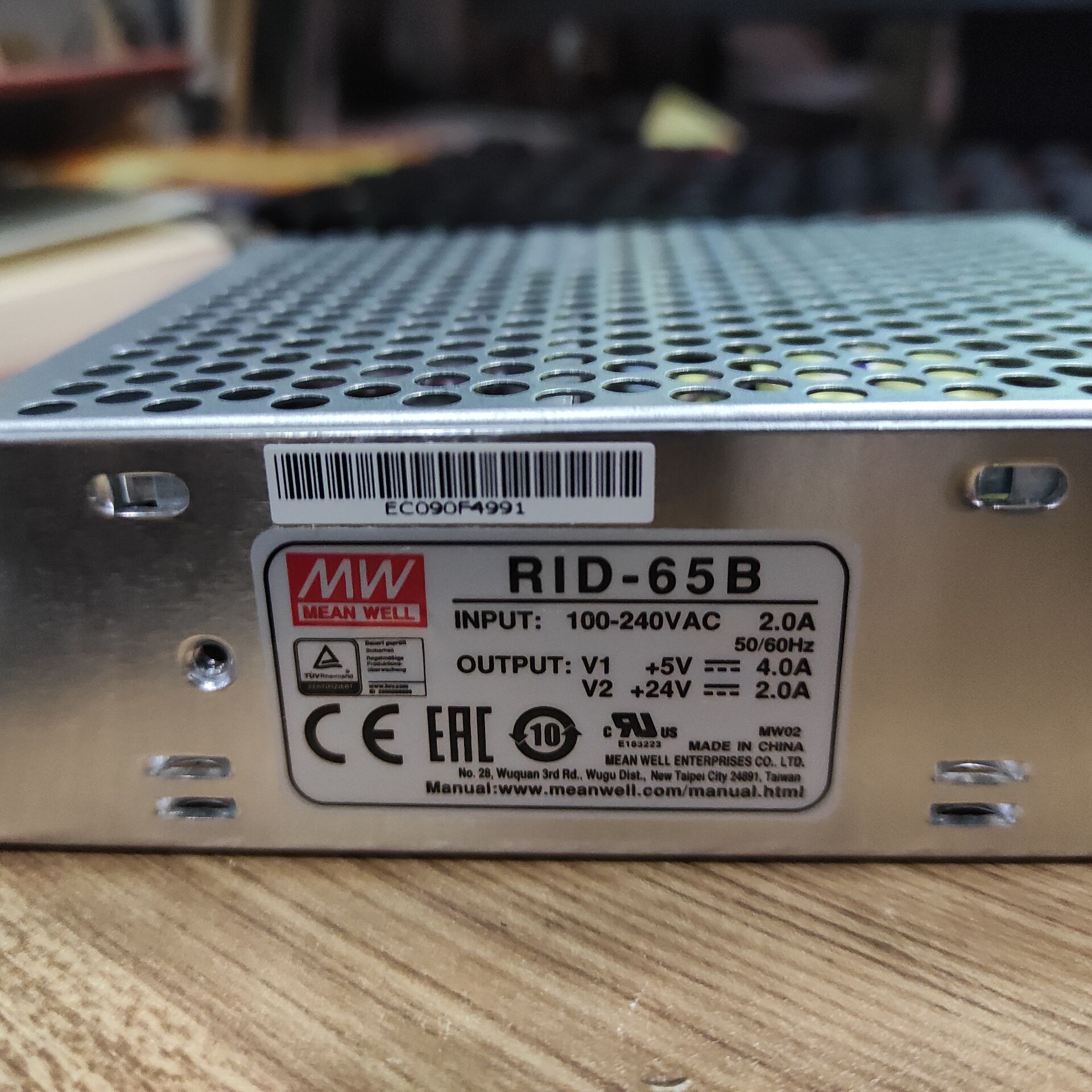nguồn tổ ong 5v RID-65B Đài Loan MEAN WELL 5V24V Bộ nguồn kép biệt lập 65W DC ổn định 5V4A+24V2A nguồn tổ ong 24v 3a nguồn 12v 40a