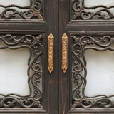 Двойное дерево Торрера | Время Индия Чистая медь заставьте Кайшоу ворота, тянущие руку -в форме персонализированной персонализированной окна Дверь пут