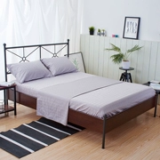 Giường cotton satin dài chủ yếu, bộ bốn chiếc giường đôi 1,5 m, màu đặc kiểu Bắc Âu, ga trải giường đơn giản - Trang bị Covers
