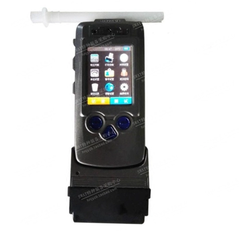 AT8900 One -In -Один печатный прибор для испытания на алкоголь для проверки продувания вождения Портативный детектор спирта.