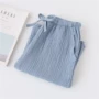 Mô hình mùa xuân và mùa hè Nhật Bản cotton đôi gạc vài quần short pyjama quần nam và nữ quần đi biển rộng kích thước lớn quần nhà - Quần tây quần short nam