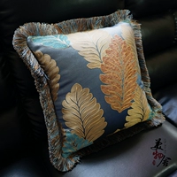 Беспокойная подушка в стиле европейского стиля, наклоняющееся на диван -диван, держит подушку, а подушка Американская подушка синие листья подушка, чтобы настроить