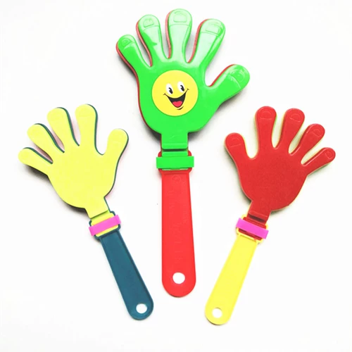 Небольшая ладонь, похлопанная пластиковой пощечиной, ладонью, ладони и аплодисментами концертных реквизитов, ежегодная сторона собрания